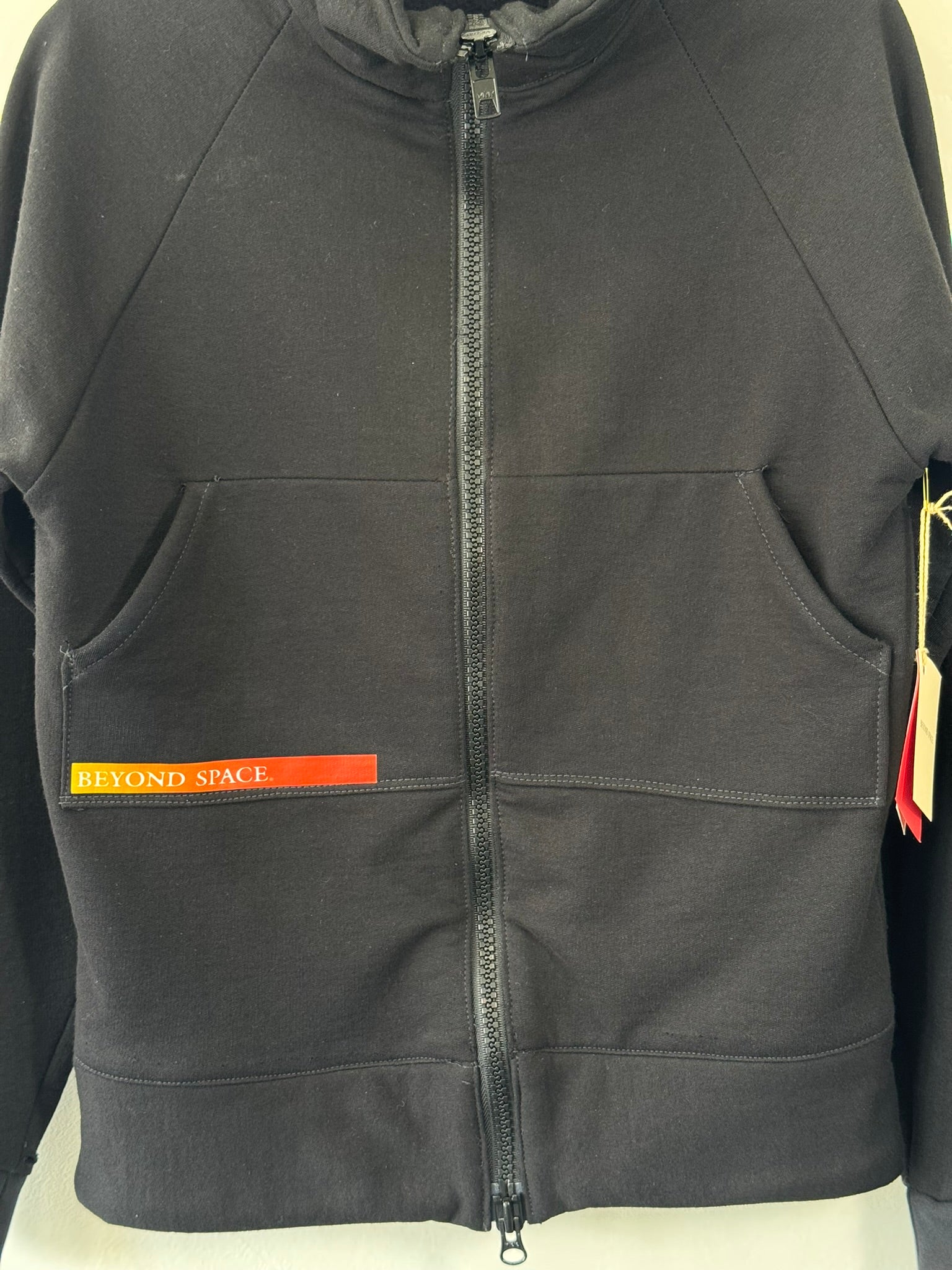 Light-beam Track Jacket