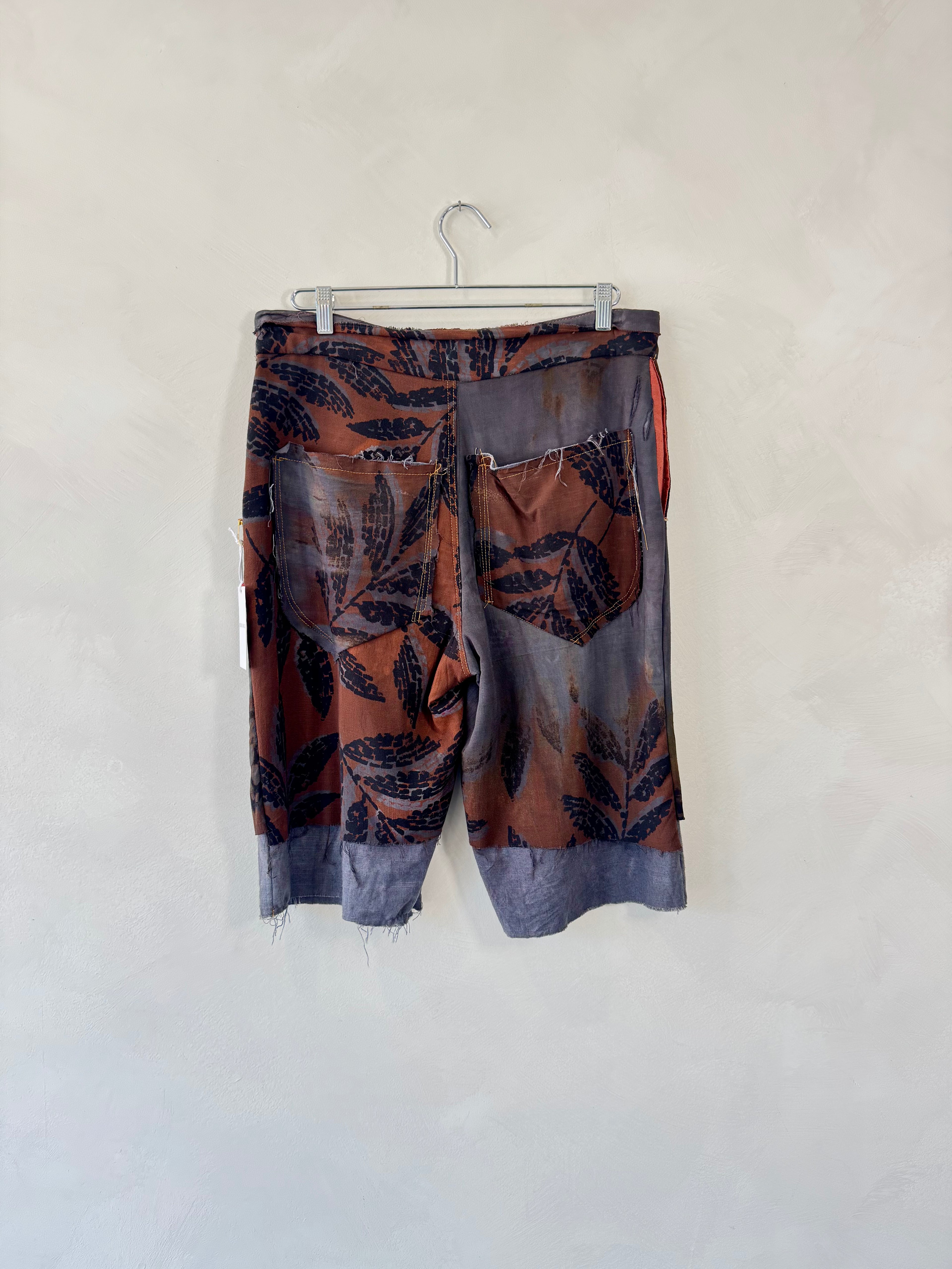 The Pasture Linen Short