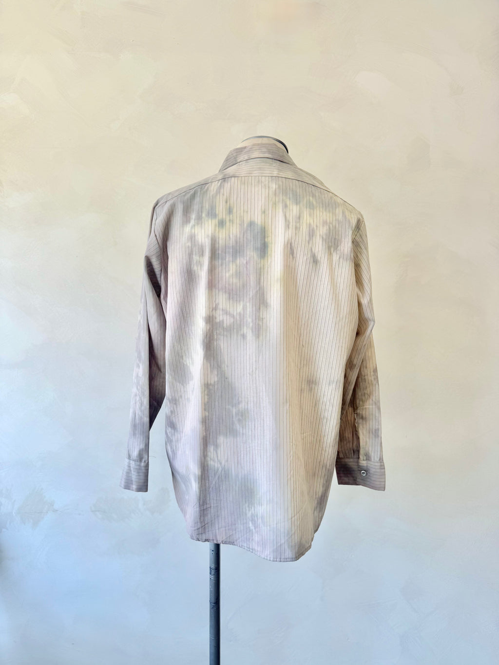 Chemise rayée à col renouvelée